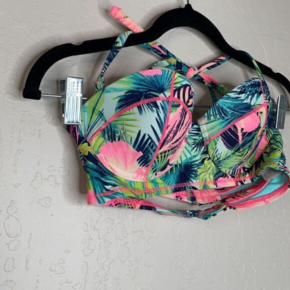 (XHILARATION) bathing suit top - Picture 3 of 7